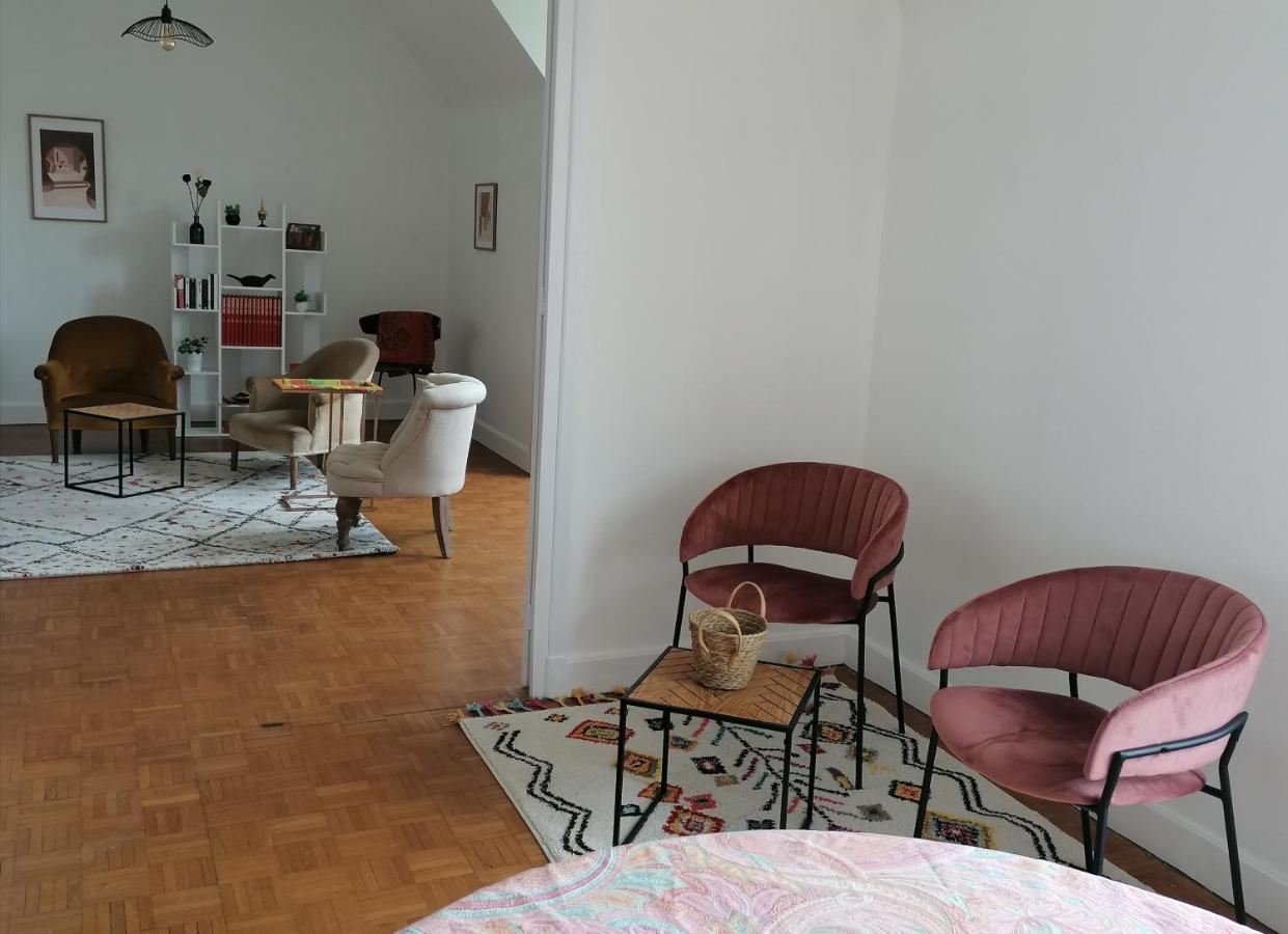Appartement 85 M2 Centre-Ville Entierement Renove 르크로조 외부 사진