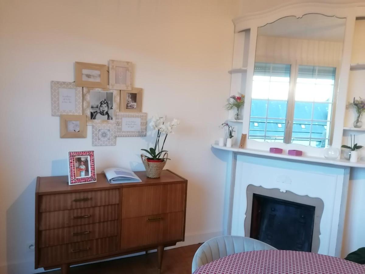 Appartement 85 M2 Centre-Ville Entierement Renove 르크로조 외부 사진